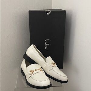 Lulu's Elegant White Loafers with Gold Detail
